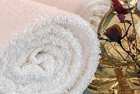 Kopf-Nacken-Schulter-Massage